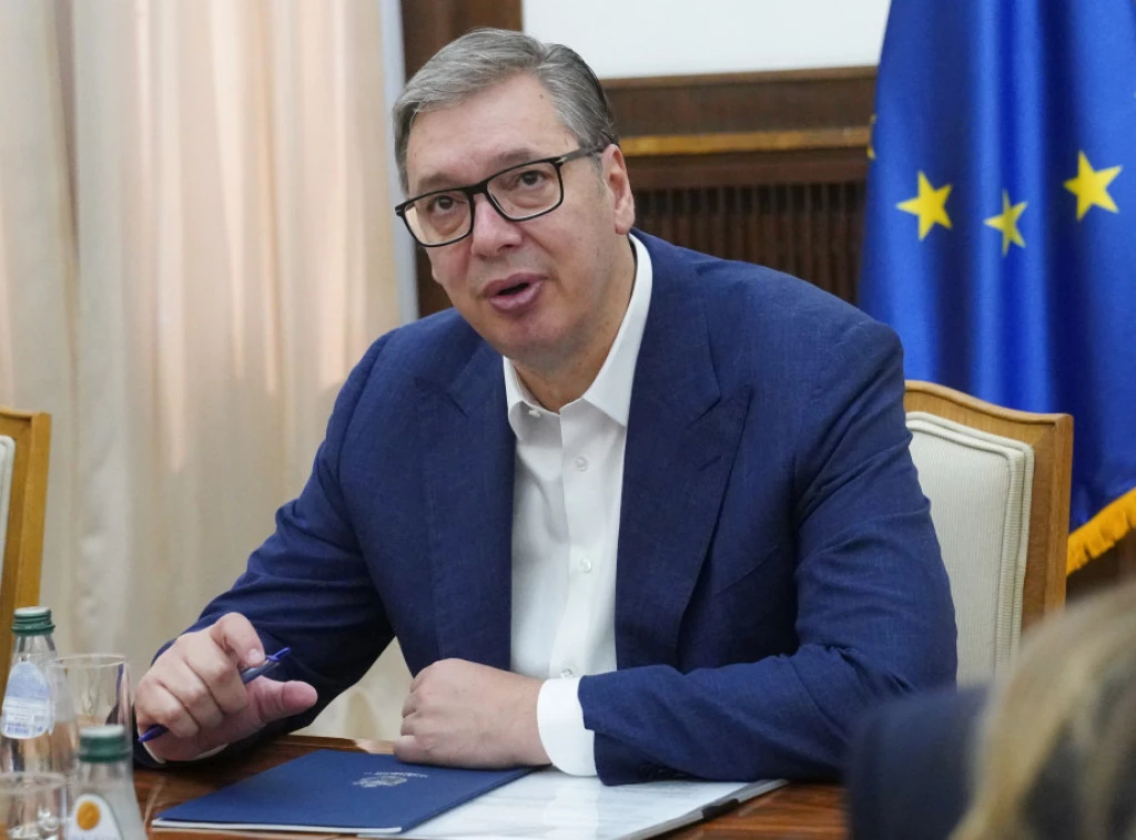 407129_vucic-ebrd-sastanak_f (3).webp
