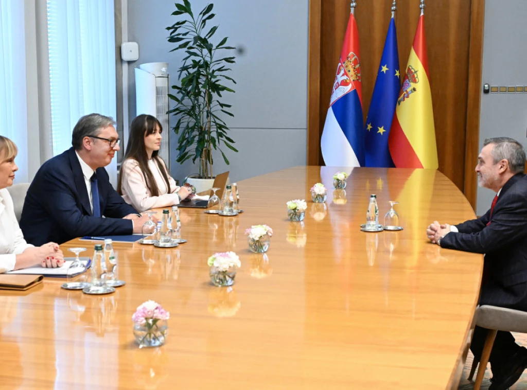 411684_vucic-ambasador-spanija_f.webp